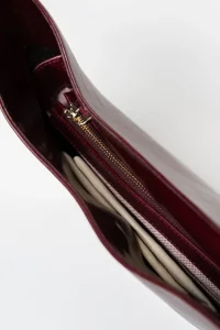 ANN KURZ Versatile hobo burgundy 4560 shiny nappa