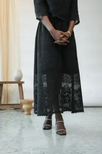 BEAUMONT ORGANIC Lyla-fay black skirt